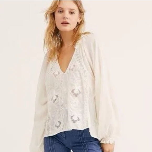 (((IVORY))) Free People Sivan Embroidered top. - Picture 2 of 9